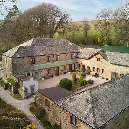 The Stable - The Cottages At Blackadon Farm 艾维布里奇 外观 照片