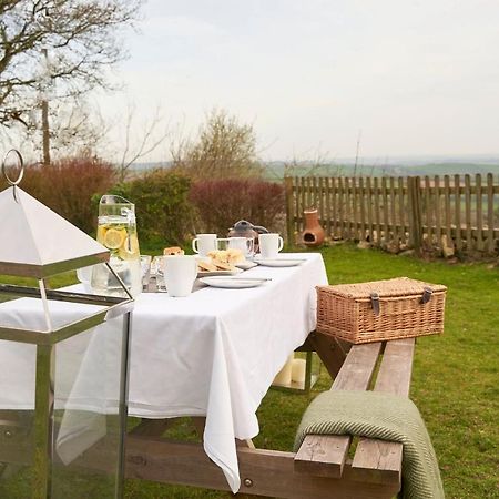 The Stable - The Cottages At Blackadon Farm 艾维布里奇 外观 照片