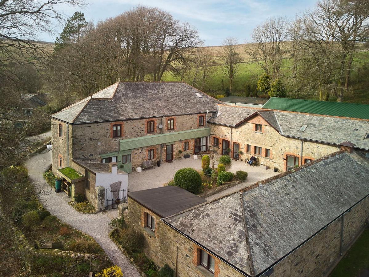 The Stable - The Cottages At Blackadon Farm 艾维布里奇 外观 照片
