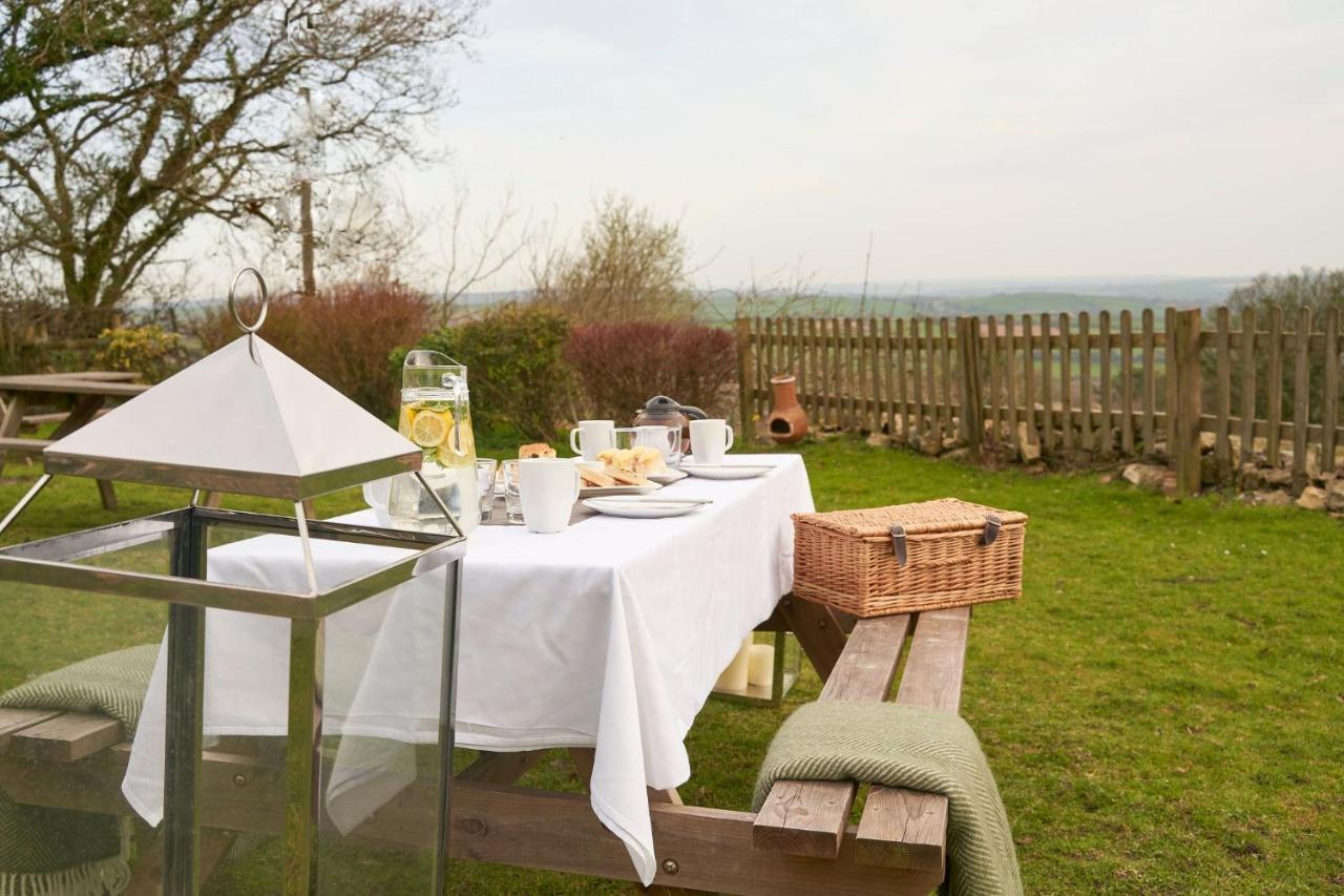 The Stable - The Cottages At Blackadon Farm 艾维布里奇 外观 照片